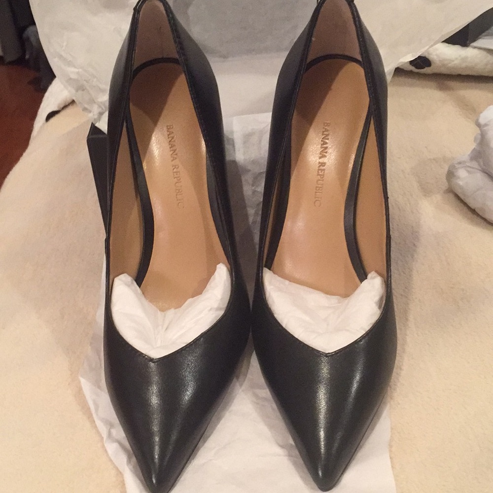 Banana Republic 6M Blk New Heels